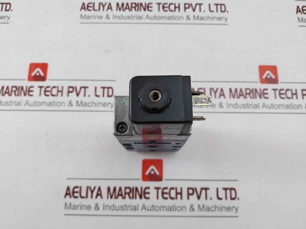 Wabco 5722022220 Solenoid Valve 24V Dc 4.4W