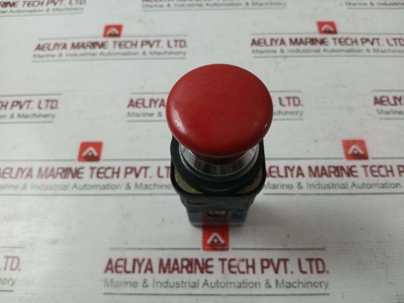 Wabco 890 030 551 0 Solenoid Valve 010 12 87