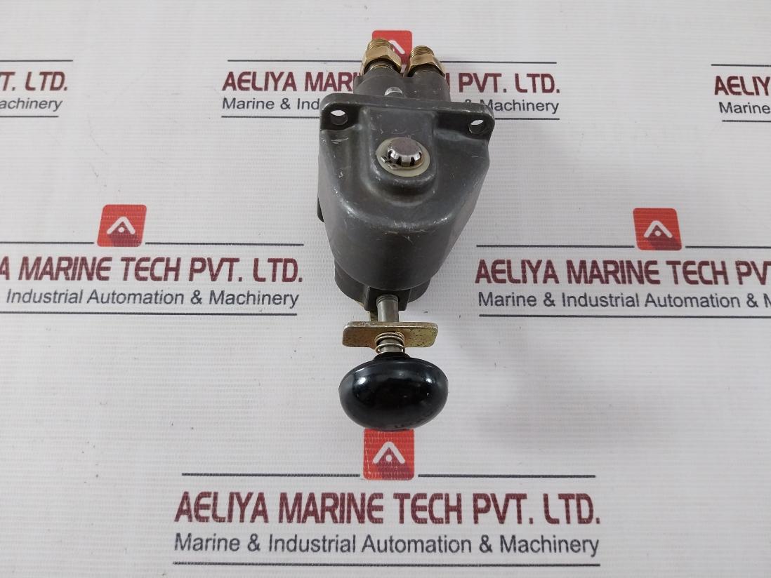 Wabco P59332-1 Pilotair Lever Operated Valve 250 Psi