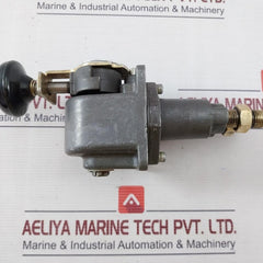 Wabco P59332-1 Pilotair Lever Operated Valve 250 Psi
