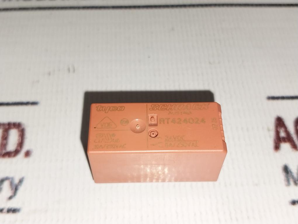 Wago/Tyco 788-102 Power Relay With Socket Rt424024 10A/250Vac