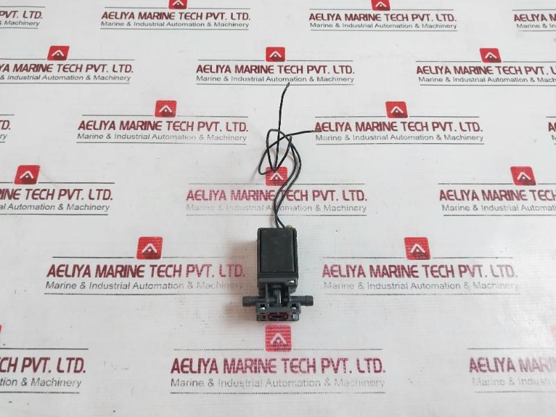 Walbro Sva-12 Solenoid Valve Dc 24V 128