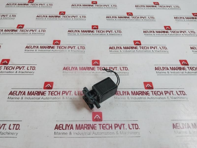 Walbro Sva-12 Solenoid Valve Dc 24V