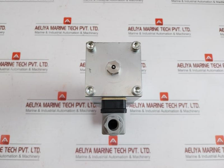 Wandfluh Pressure Control Valve 350 Bar As4D102