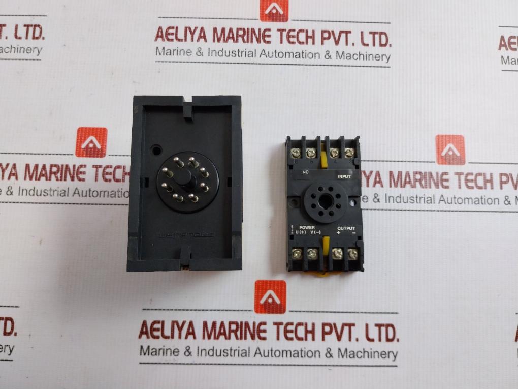 Watanabe 250V 7.5A Synchronization Converter Wap-fcs-00S-1