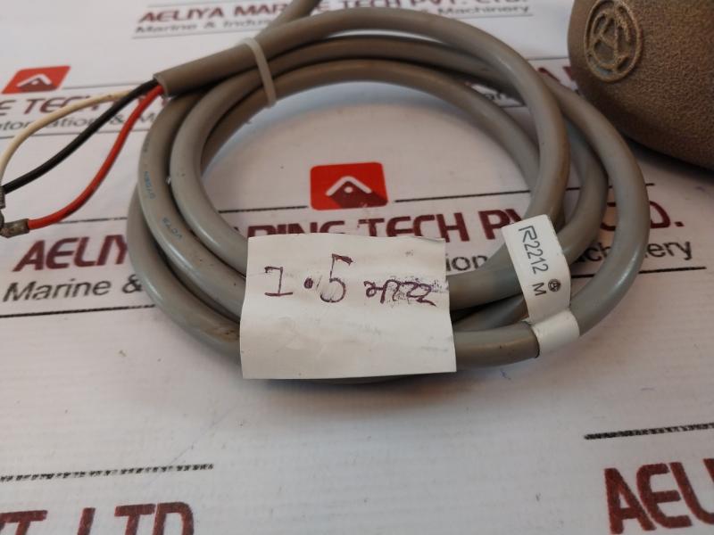 Water Meter W/ 20mm Body, 1.5m Cable 30°c To 90°c