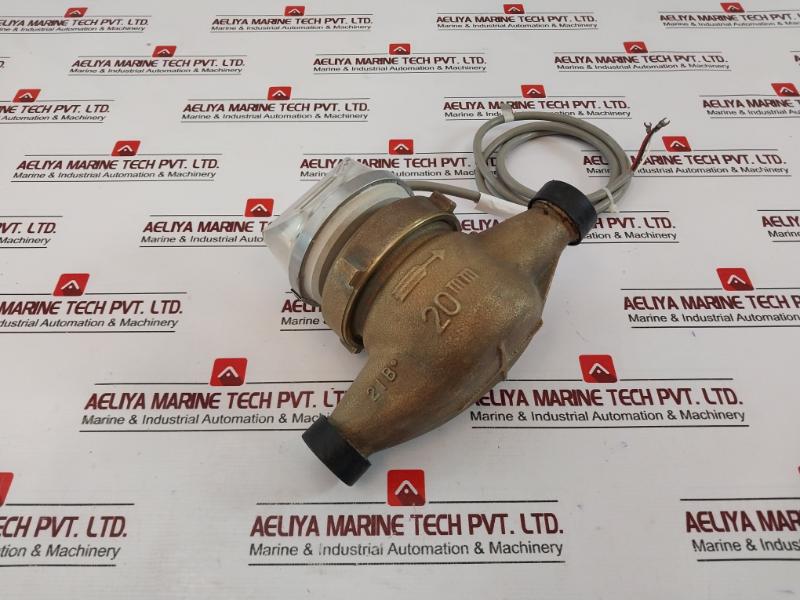 Water Meter W/ 20mm Body, 1.5m Cable 30°c To 90°c