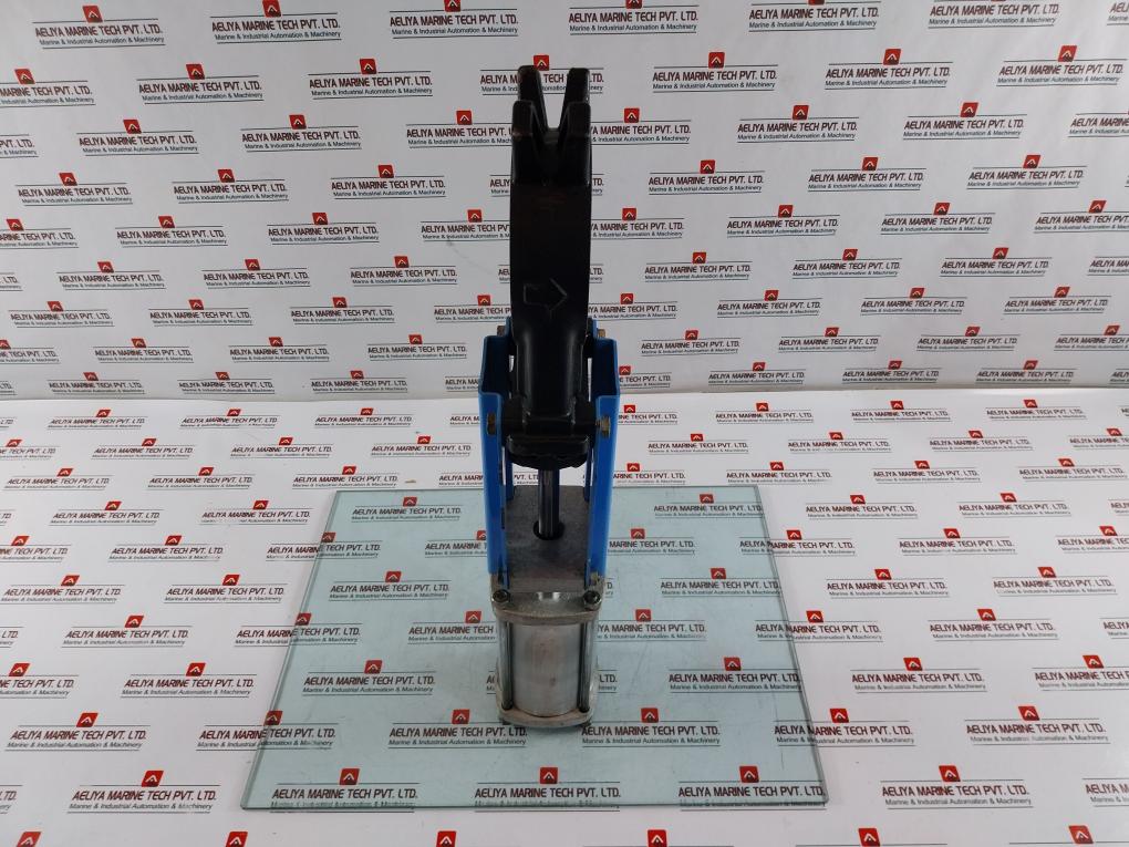 Watergates Dn 100 Knife Gate Valve With Pneumatic Actuator 230v/60hz Scanship