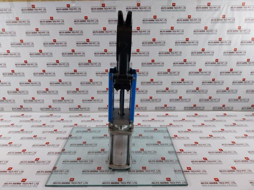 Watergates Dn 100 Knife Gate Valve With Pneumatic Actuator 230v/60hz Scanship