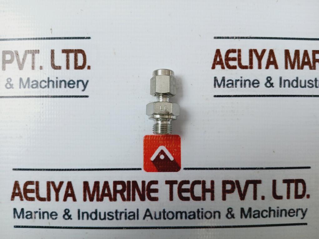 Waters 6062316 1/8” Bspp X 1/8” Male Coupling