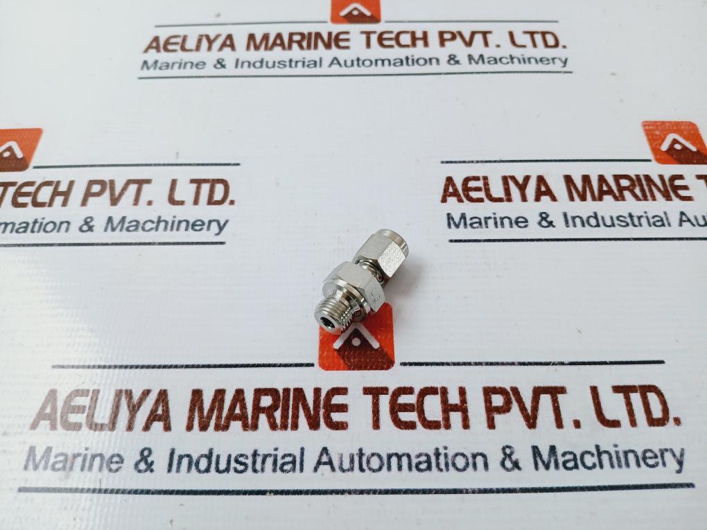 Waters 6062316 1/8” Bspp X 1/8” Male Coupling