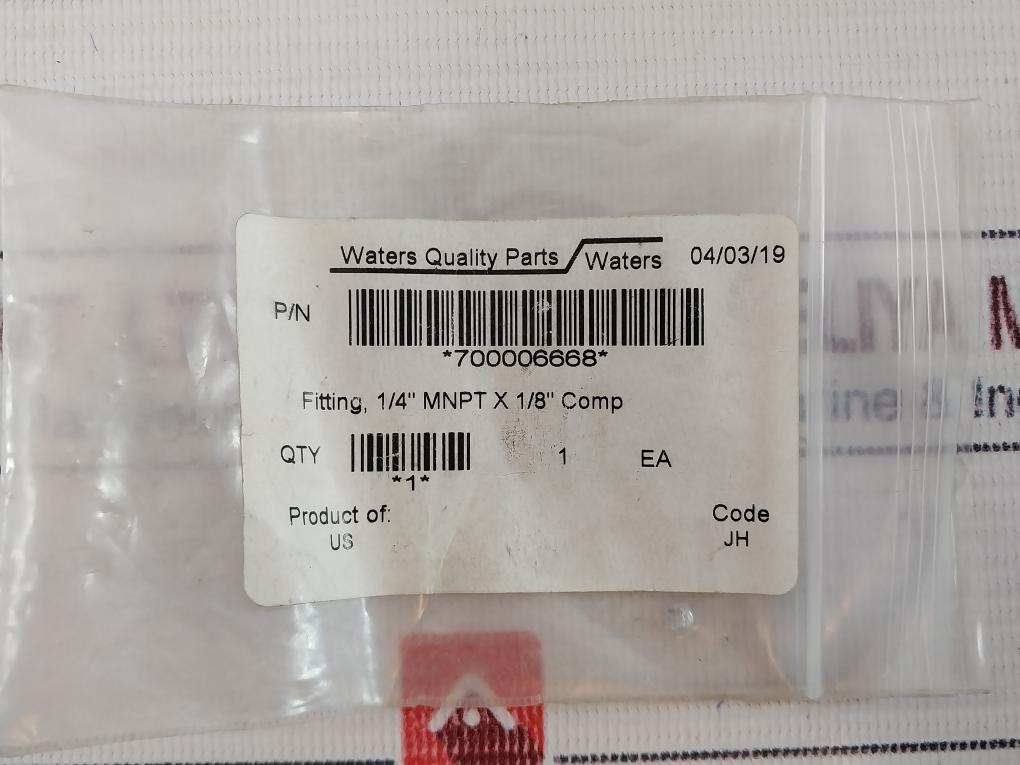 Waters 700006668 ¼” Mnpt X 1/8” Comp Fitting