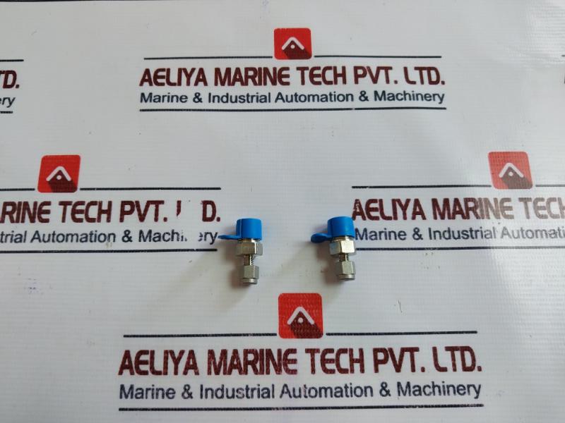 Waters 700007143 Fitting, 1/8” Mnpt- 1/16” Comp Connector