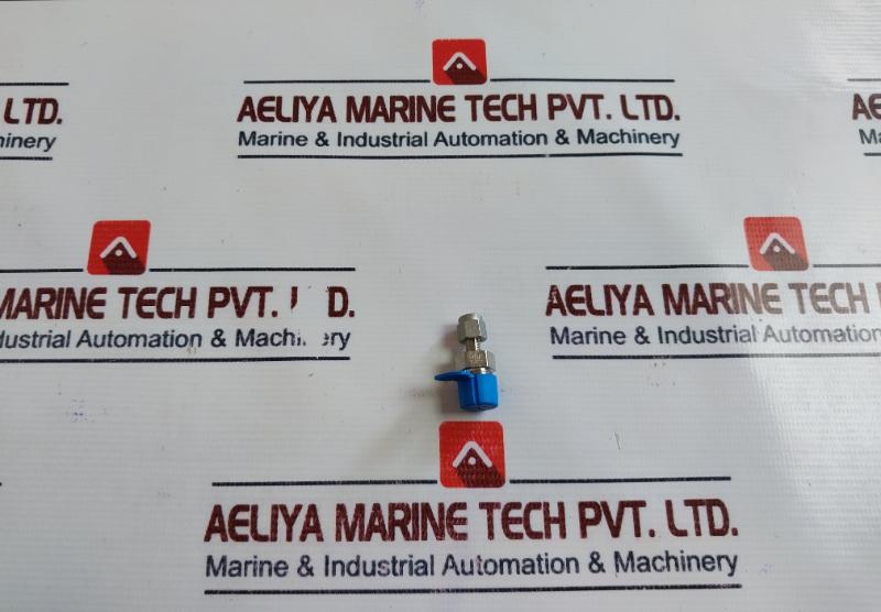 Waters 700007143 Fitting, 1/8” Mnpt- 1/16” Comp Connector