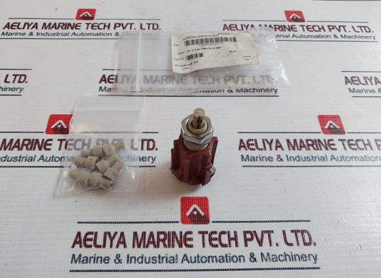 Waters 700007271 1/8” 6 Way Peek Bulkhead Valve
