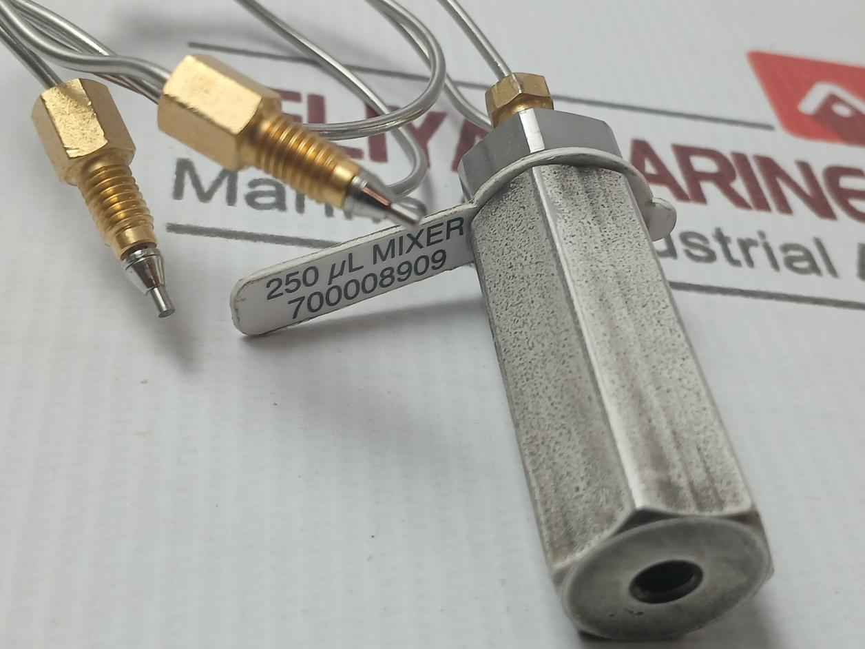 Waters 700008909 Mixer Assembly