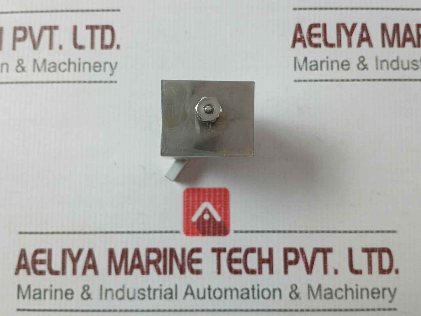 Waters Wat025747 Hplc Refer. Valve Assembly , M6000A Wat025463