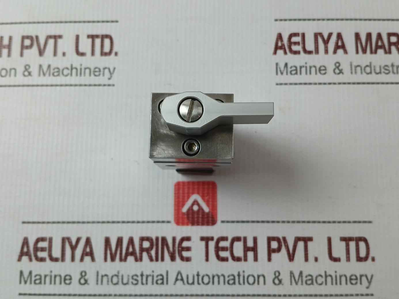 Waters Wat025747 Hplc Refer. Valve Assembly , M6000A Wat025463