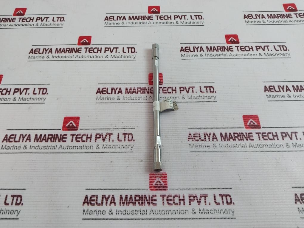 Waters Wat046980 Symmetry C18 5µM Column Eb775