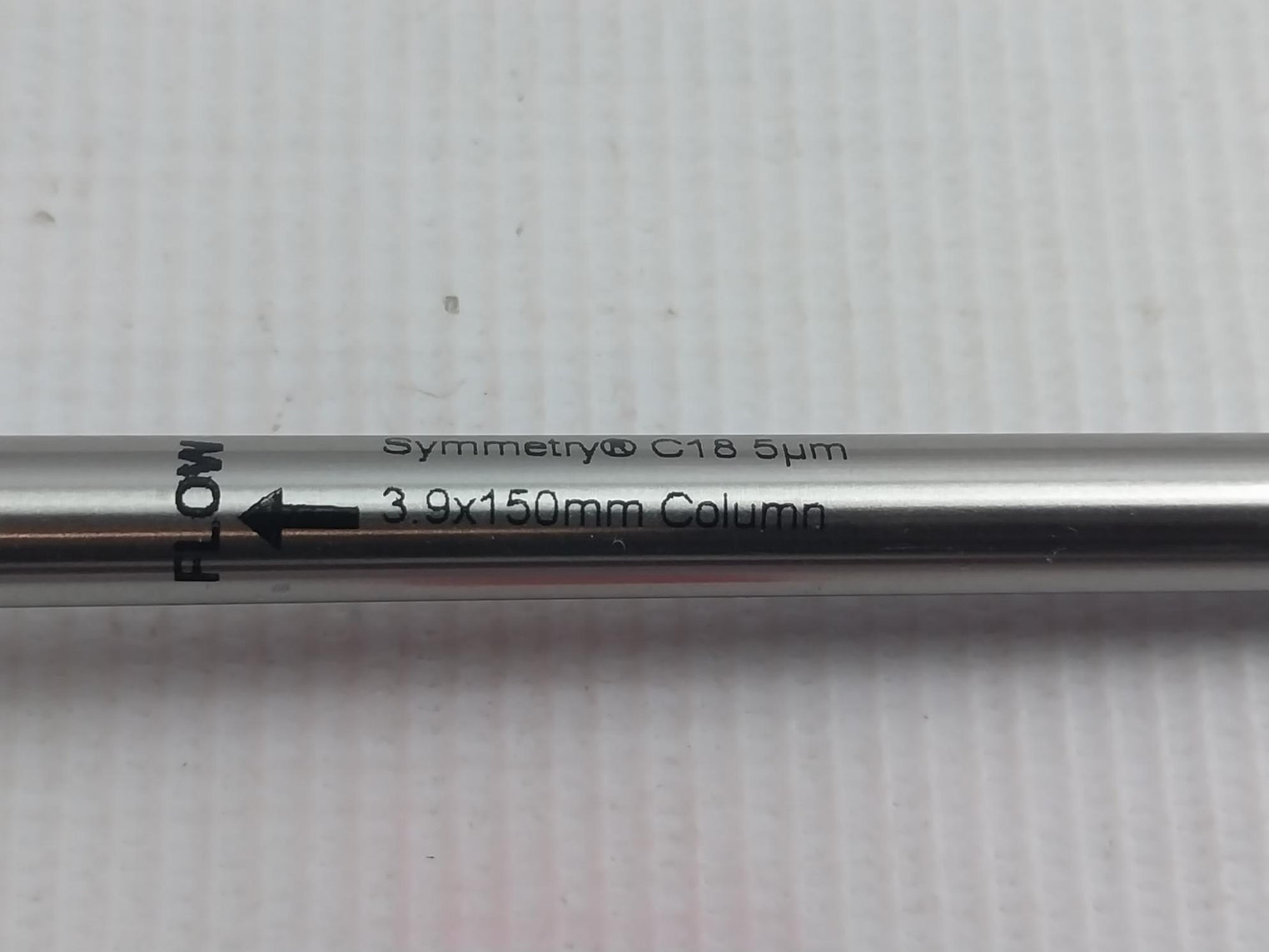 Waters Wat046980 Symmetry Columns 3.9 X 150Mm Eb519