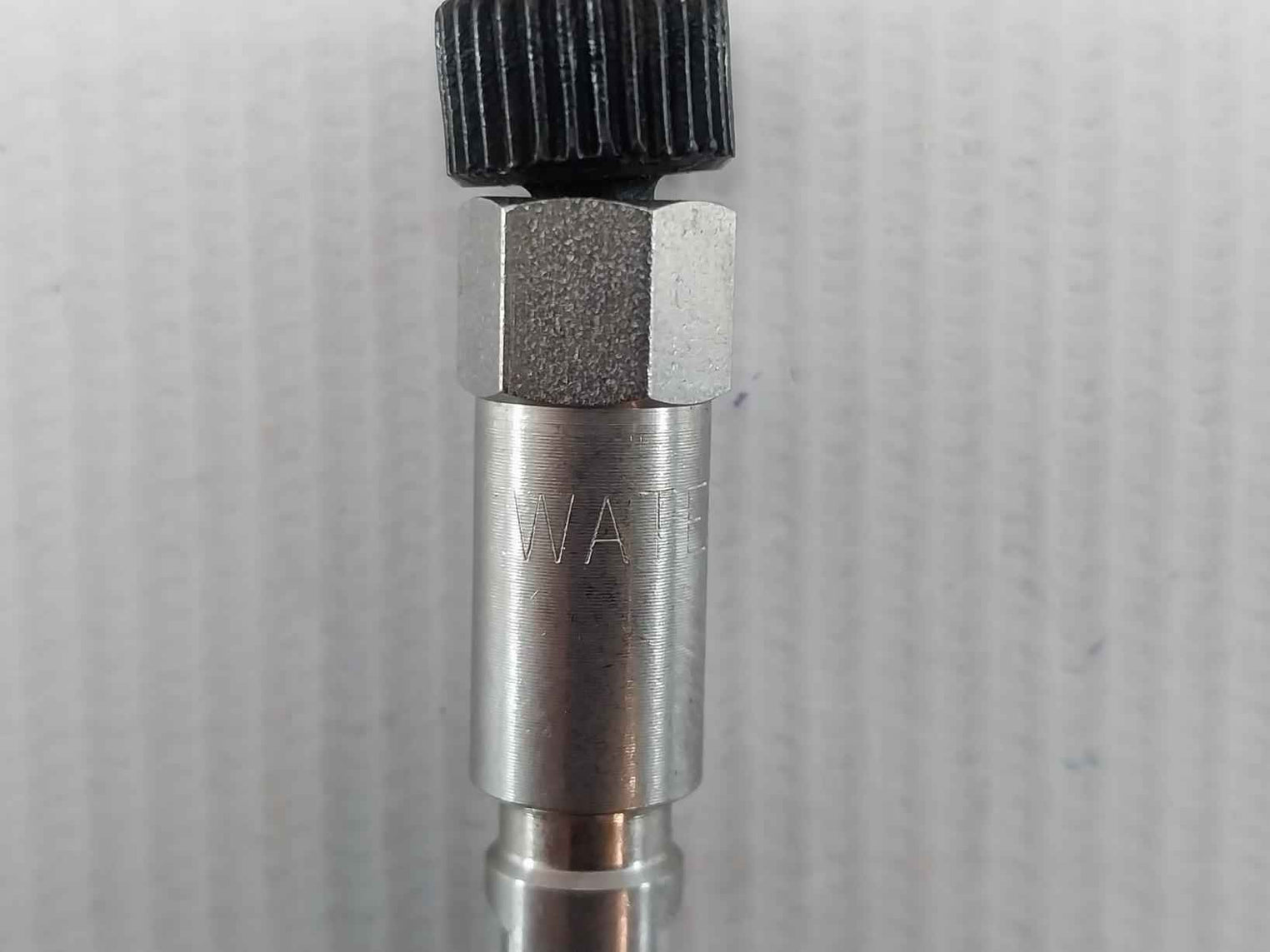 Waters Wat085711 Resolve C18 Hplc Column 3.9 X 150mm C18 90a 5 Micrometer