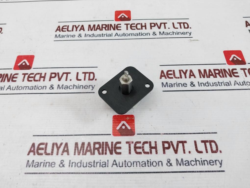 Waters WAT272089 4 Port Valve