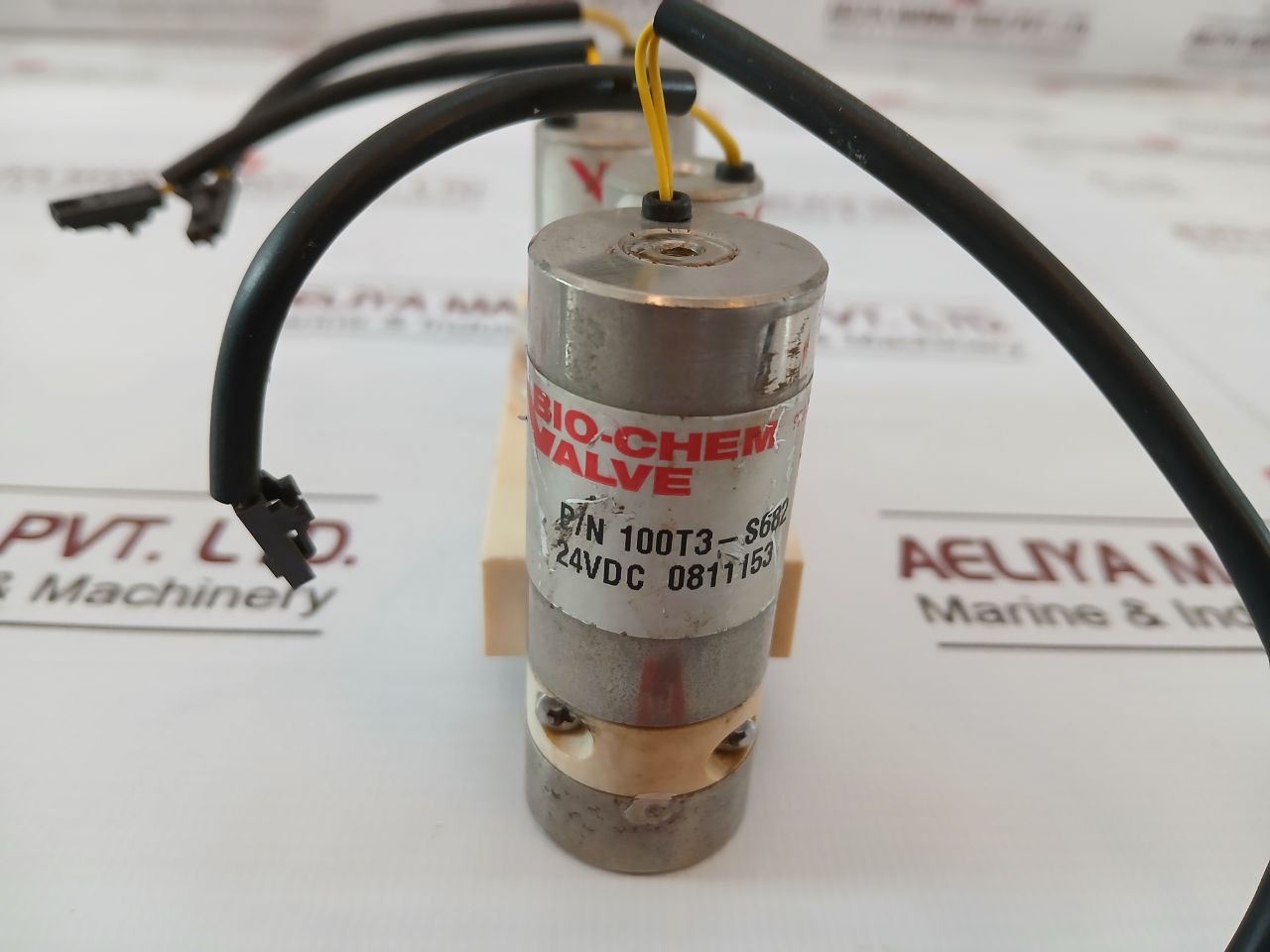 Waters 089M4-s682-24Vdc Valve Manifold And Plate 100T3-s682 079T2-s682