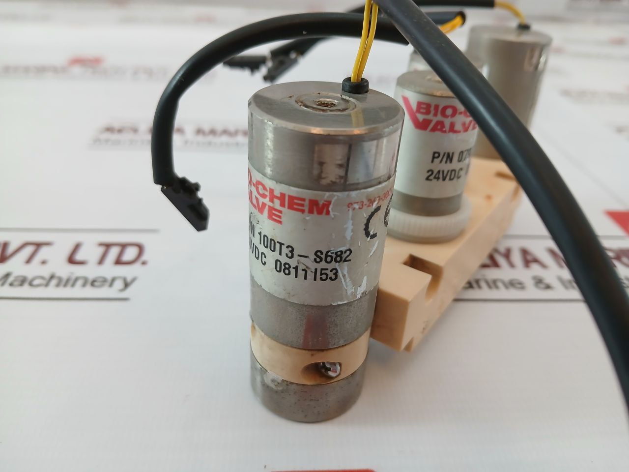 Waters 089M4-s682-24Vdc Valve Manifold And Plate 100T3-s682 079T2-s682