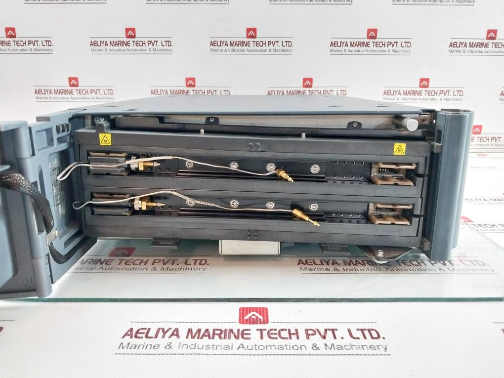 Waters 186015039 Auxiliary Column Manager Cm-a 100-240V 50-60Hz