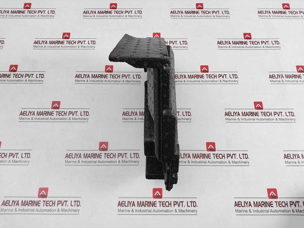 Waters 415001314 Front Sample Compartment Insulation