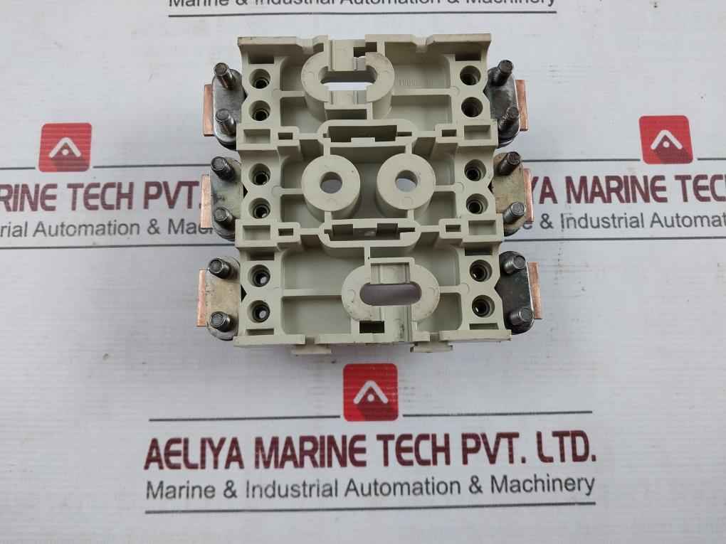 Weber 06-25061 Fuse Block 100A 660V