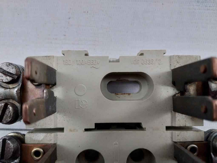 Weber 06-25061 Fuse Block 100A 660V