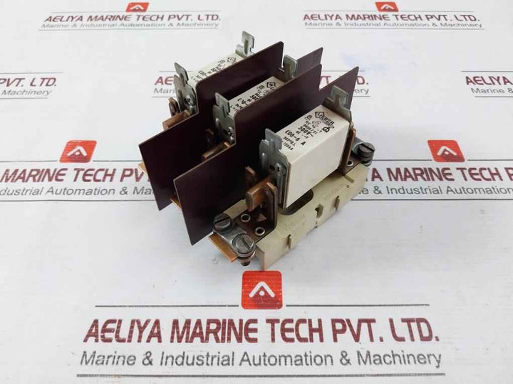 Weber 0636/21 Fuse Holder With Fuses Iec 269-2 500V