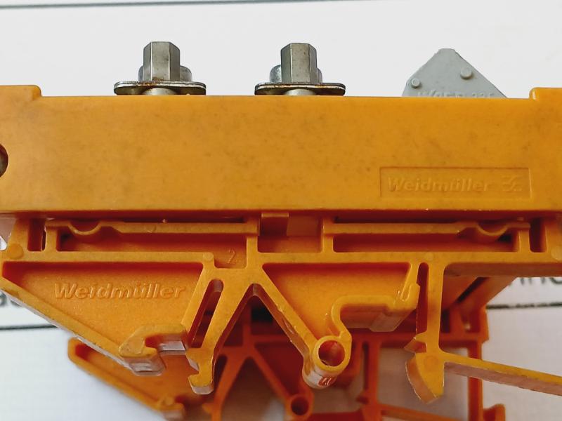 Weidmuller 1126919 Terminal Module 4 Female Connectors Board Rev 1.0 -4A0, -9A0