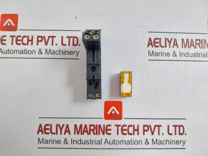 Weidmuller Relay With Socket 24 Vdc Assembly Src 2Co 8690830000