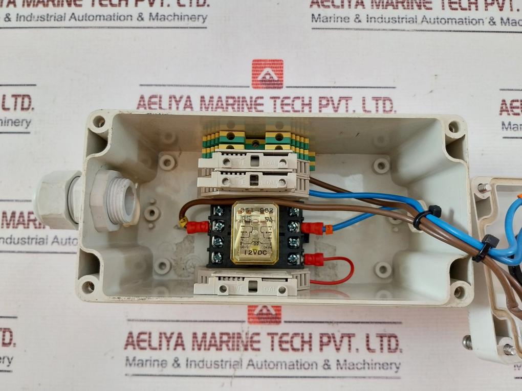 Weidmuller Wsi 6 Fused Switch/Relay Control Box 500V 6Mm2 10A/440V 12Vdc