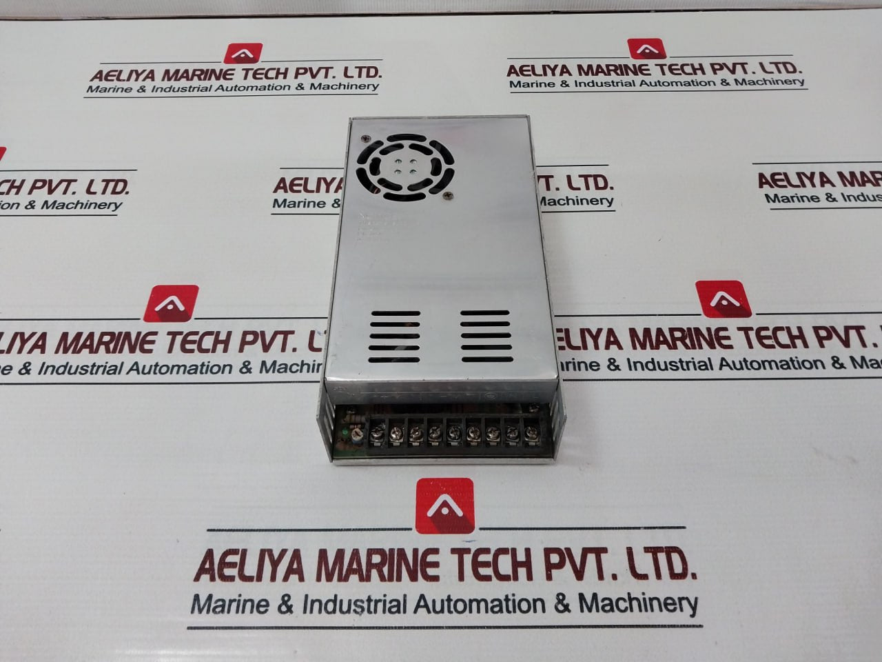 Well Power Wp-2420M Metal Case Adaptor 110/220 Vac
