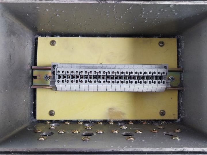 Wenzhou Qiming Bxk Explosion-proof Control Box 220/380V Ip65