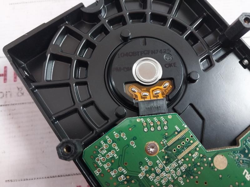 Western Digital Wd400Bb-75Jhc0 Hard Disk 5Vdc-0.35A 94V-0 Rev. A 1040Btpcfn7425