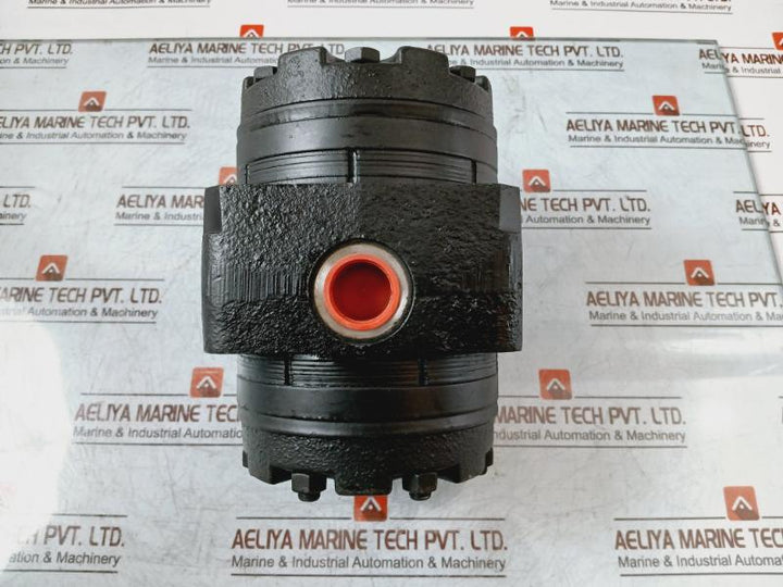 White 950320M8699Aaaaa Roller Stator Flow Divider