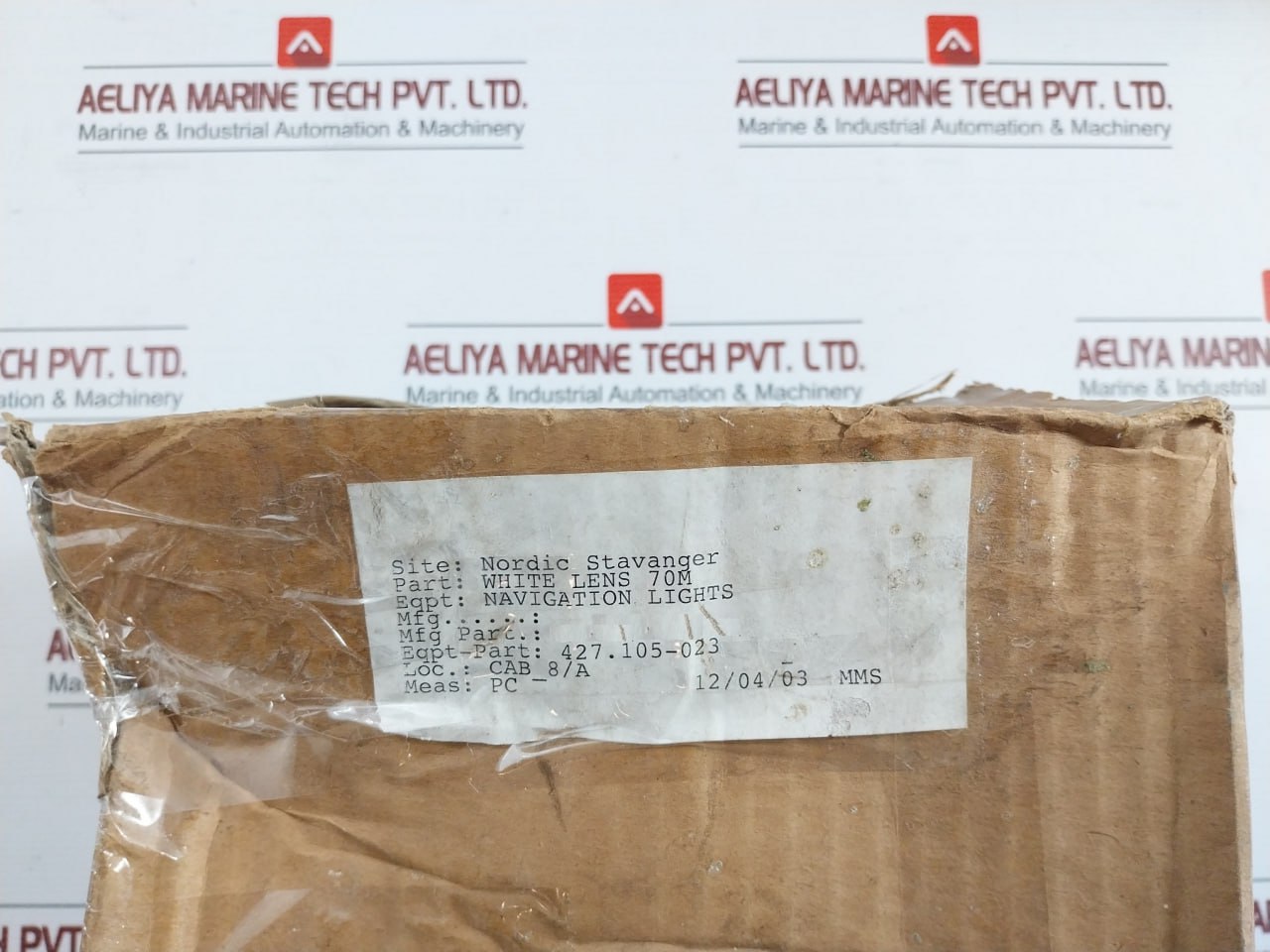 White Lens For Navigation Light By Aqua Signal E-8307000400