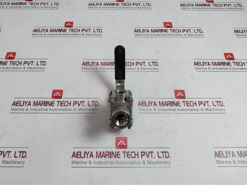 Whitey Ss-63Xtf8 Ball Valve 1000 Psi Wog Cf3M