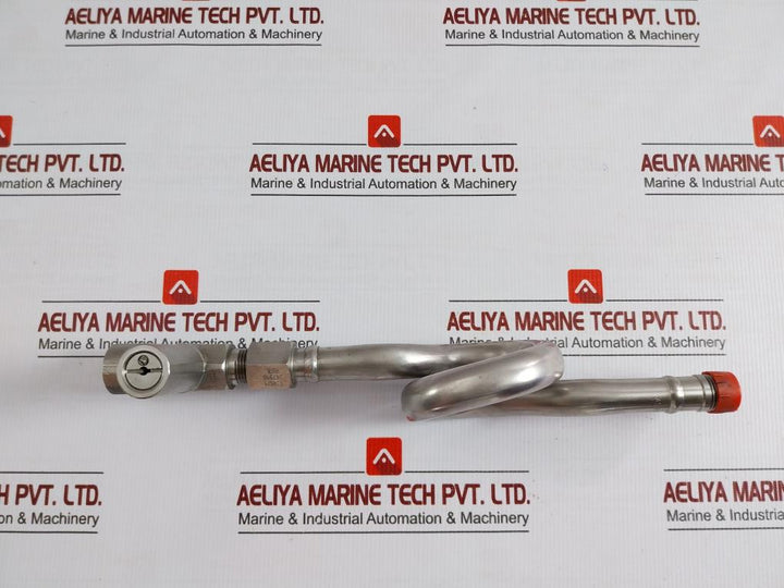 Wika 2-6 Bar Syphons & Connecting Pipe
