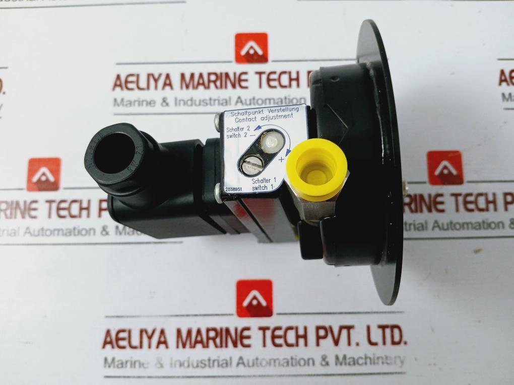 Wika 700.01.080 Differential Pressure Gauge 0-23 Psi, 0-1.6 Bar, 80mm