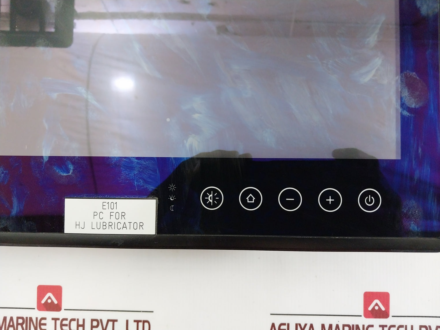 Winmate R15Ih3S-mra3Fp Marine Panel Pc 0003E1988119 950-611