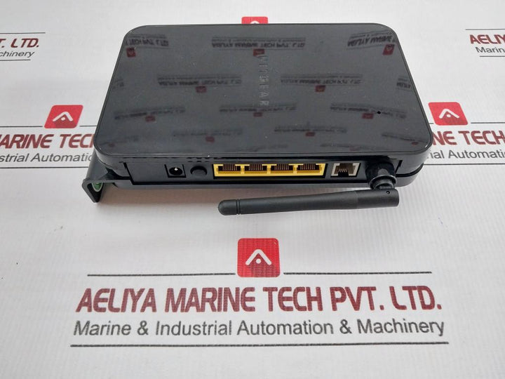 Wireless-n 150 Router With Modem Netgear Dgn1000