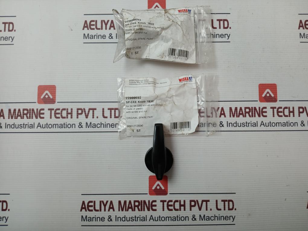 Wiska Sp-cee Knob 1832 Socket With Switch