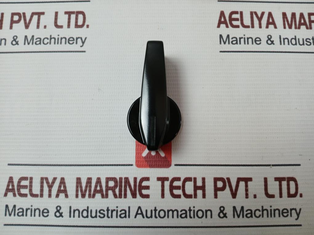 Wiska Sp-cee Knob 1832 Socket With Switch