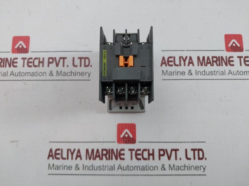 With New Condition Contactor Relay 50-60Hz Hyundai Umx 31