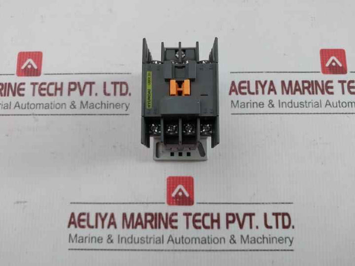 With New Condition Contactor Relay 50-60Hz Hyundai Umx 31